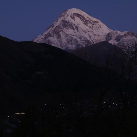 Hotel Soncho Kazbegi Exterior foto