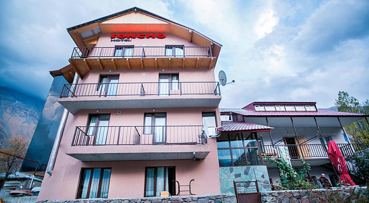 Hotel Soncho Kazbegi Exterior foto